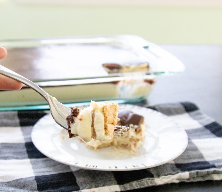 The Best Simple Eclair Pudding Dessert