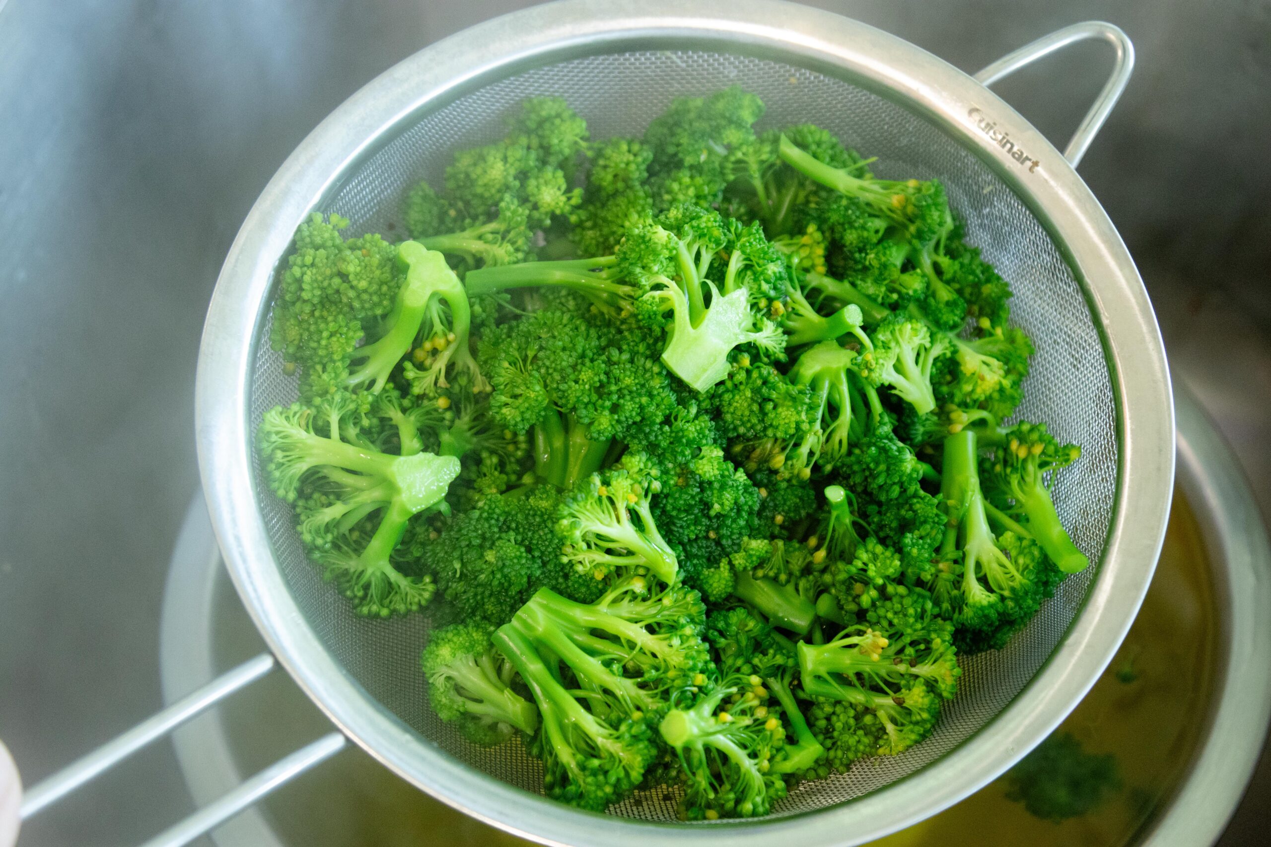 How to blanch broccoli