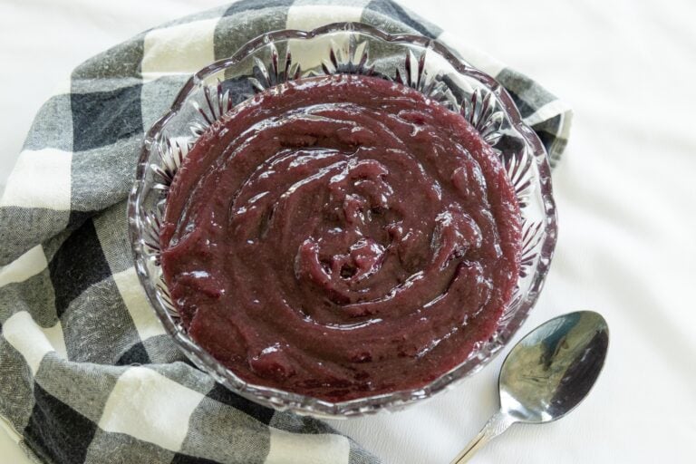 grape dessert in a glass bowl