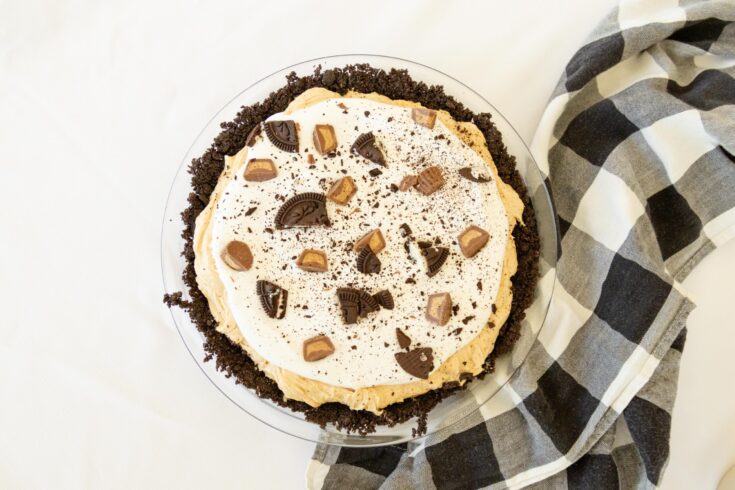 finished peanut butter pie