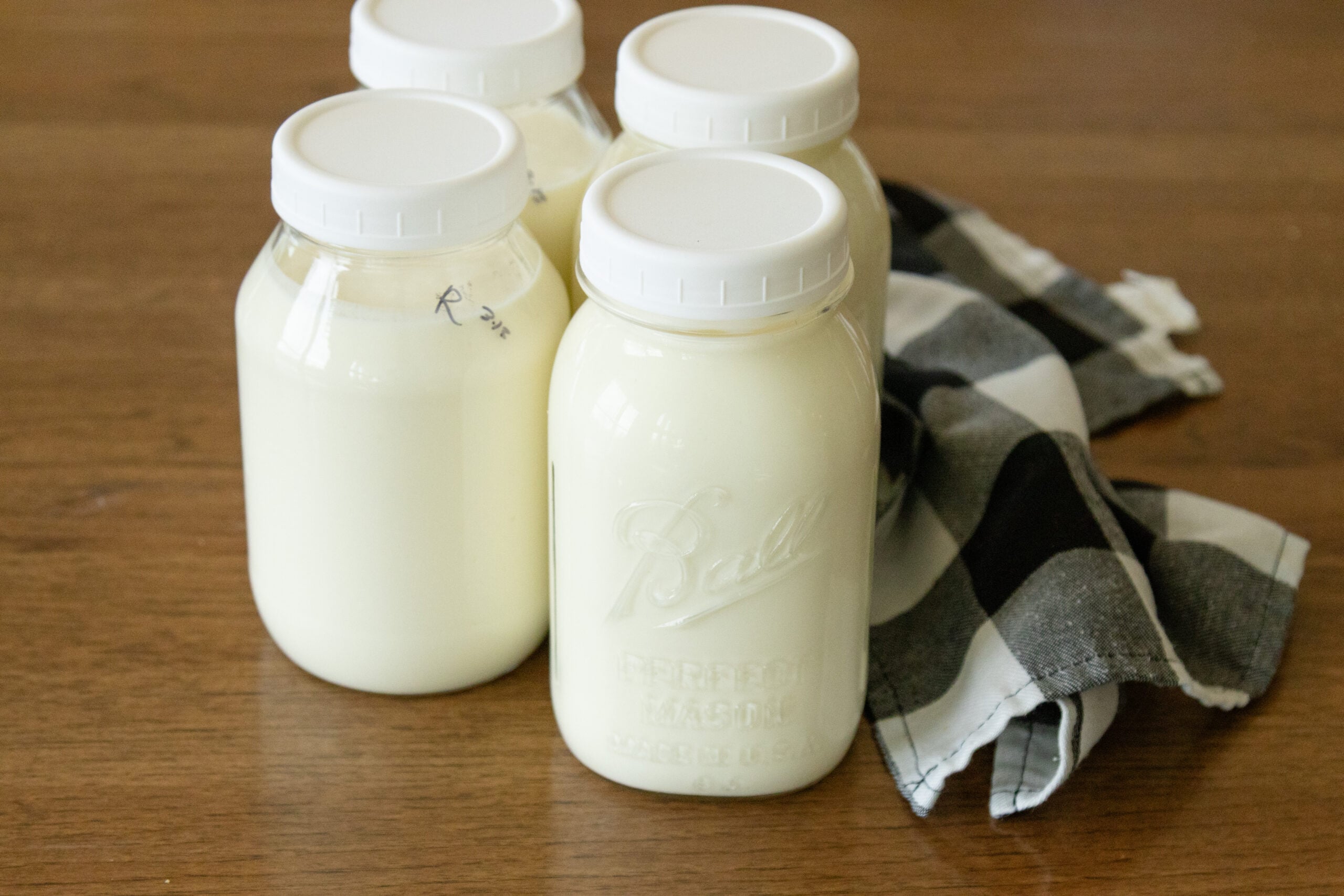 jars of yogurt ready for the fridge